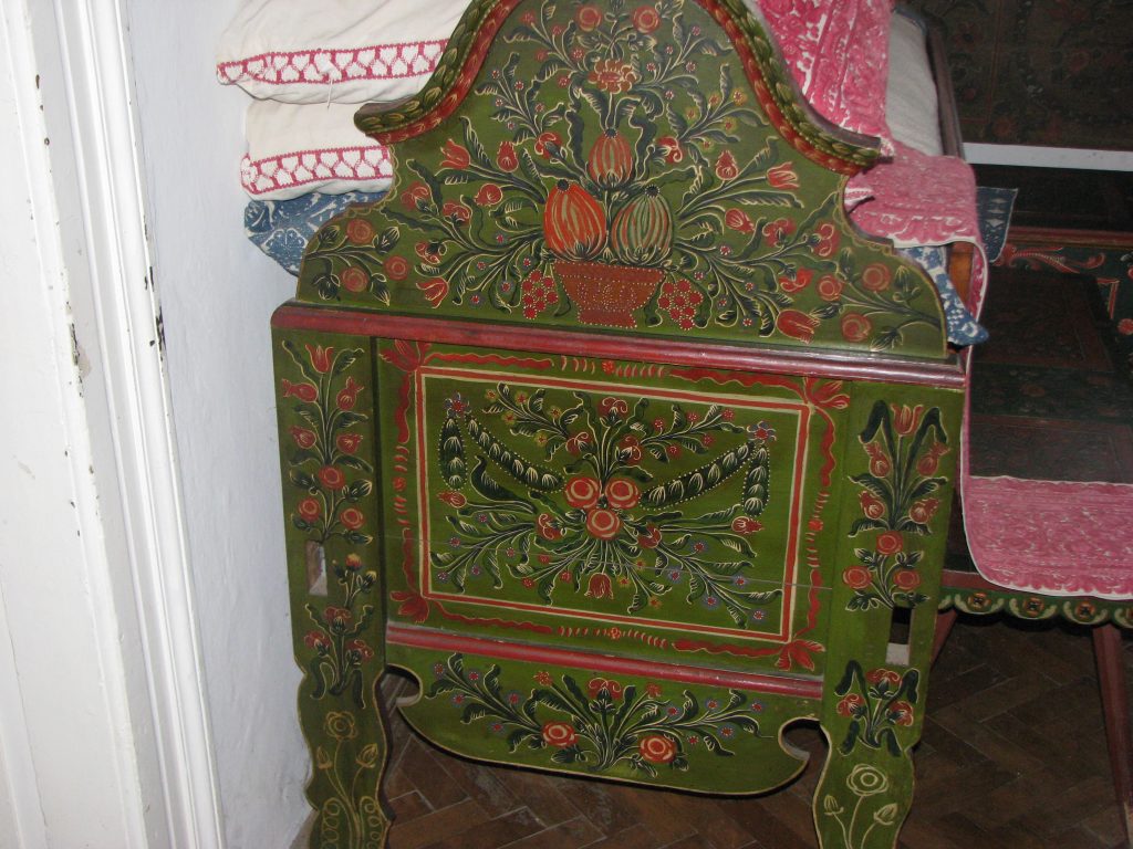 Tăblie de pat pictată, muzeul Rimetea, Alba