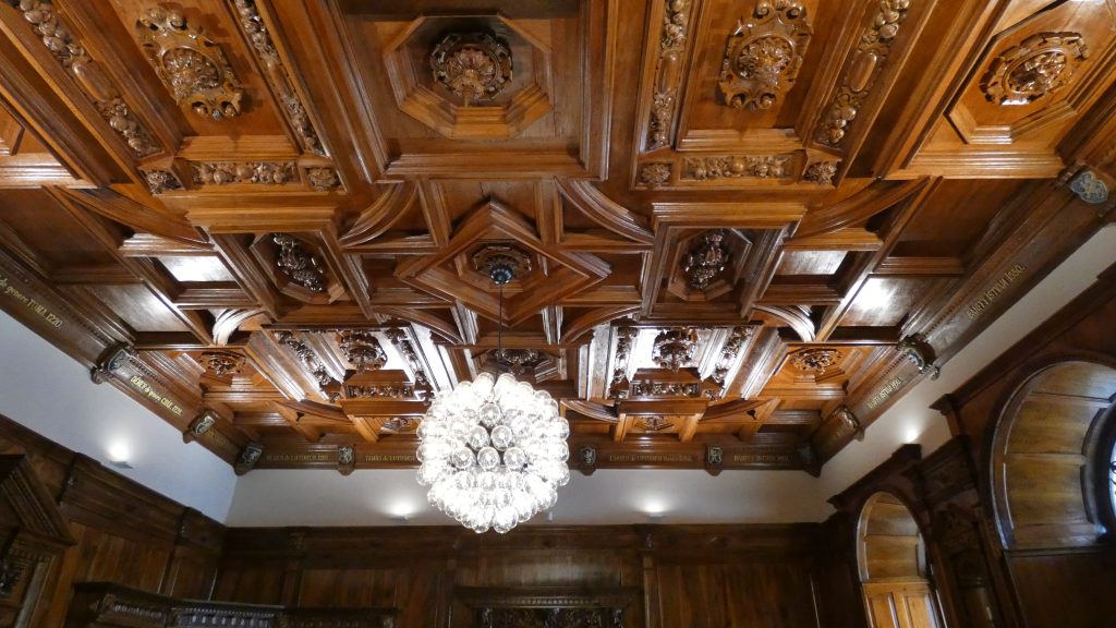 Interior castelul Banffy Răscruci