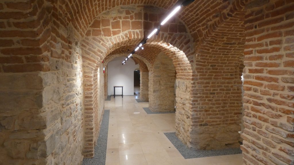Subsol castelul Banffy Răscruci