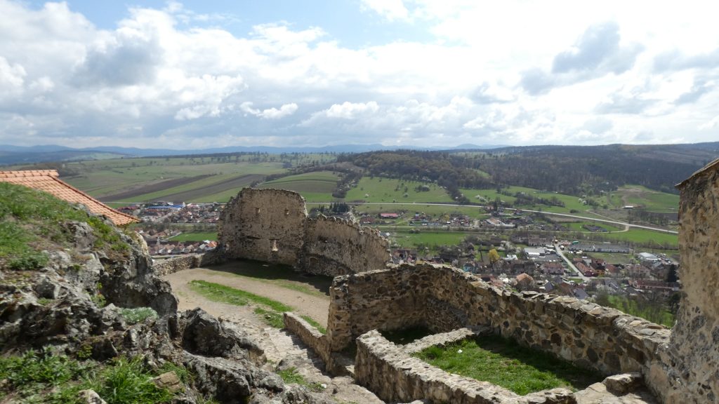Cetatea Rupea aprilie 2025